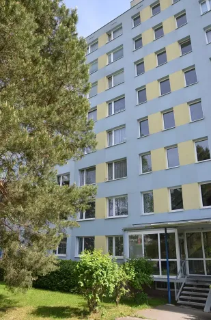 Pronájem bytu 1+kk, Praha - Háje, Tatarkova, 25 m2