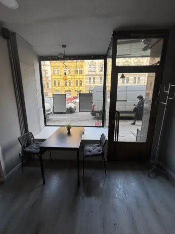 Pronájem obchodního prostoru, Praha - Žižkov, Seifertova, 70 m2