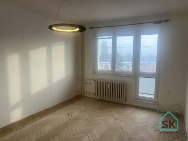 Prodej bytu 3+1, Krnov - Pod Bezručovým vrchem, Maxima Gorkého, 77 m2