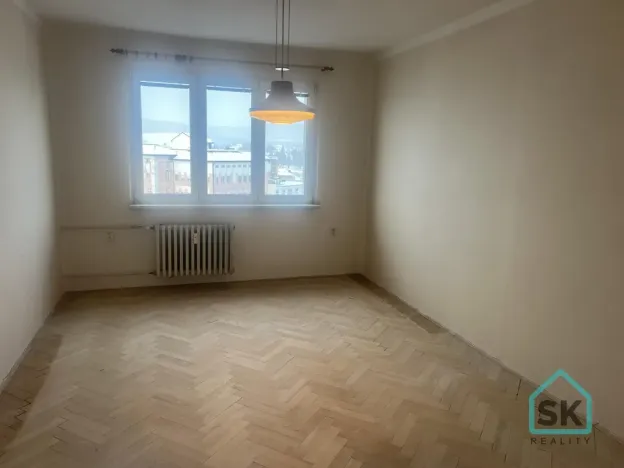 Prodej bytu 3+1, Krnov - Pod Bezručovým vrchem, Maxima Gorkého, 77 m2