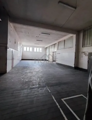 Prodej obchodního prostoru, Přelouč, Sportovní, 1800 m2