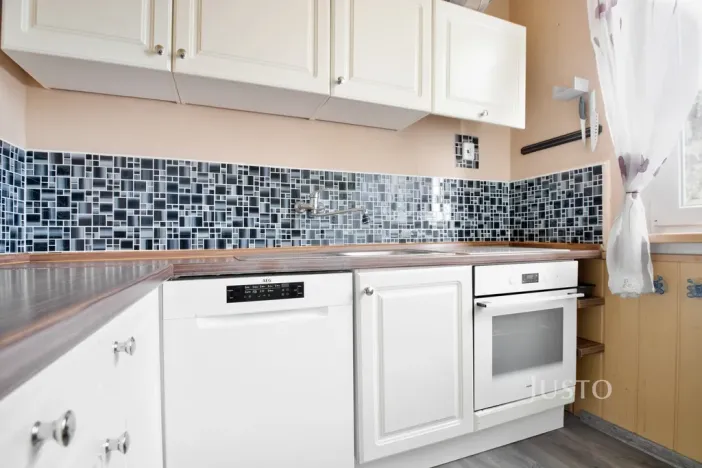 Prodej bytu 3+1, Meziboří, J. A. Komenského, 61 m2