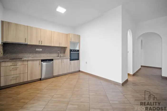 Pronájem bytu 2+1, Pardubice, U Kostelíčka, 89 m2