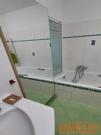 Pronájem bytu 3+1, Uherský Brod, Neradice, 80 m2