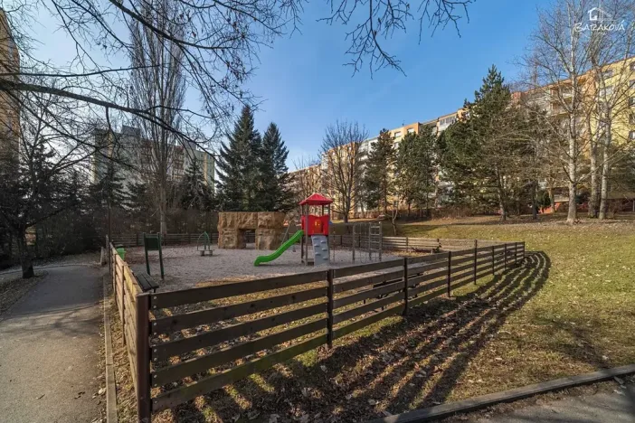 Prodej bytu 3+1, Plzeň, Nýřanská, 63 m2