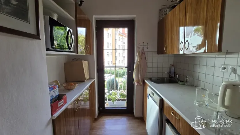 Pronájem kanceláře, Sokolov, nábřeží Petra Bezruče, 25 m2