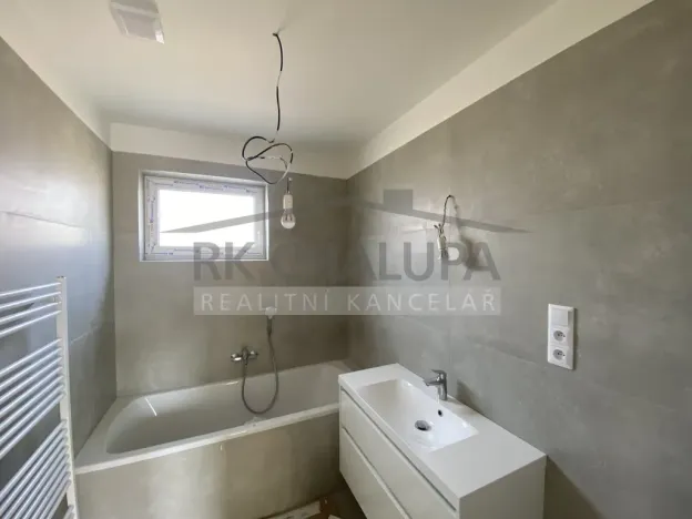 Prodej rodinného domu, Hosín, 104 m2