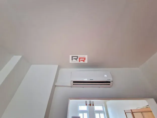 Pronájem bytu 1+1, Olomouc - Lazce, Lazecká, 37 m2