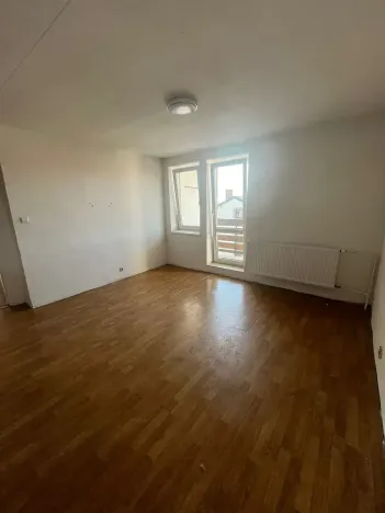 Pronájem bytu 3+1, Katusice, Polní, 90 m2
