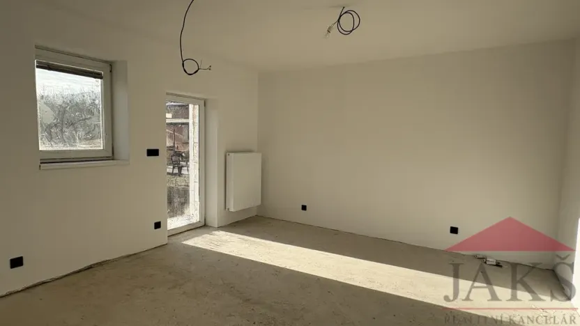 Prodej bytu 3+kk, Dlouhá Ves, 42 m2