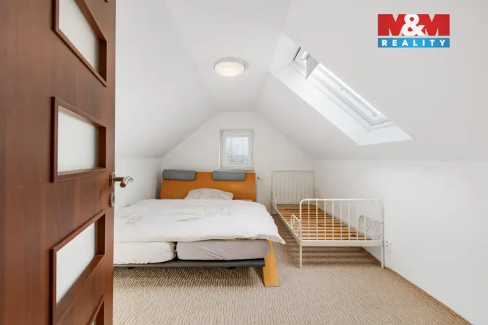 Prodej rodinného domu, Tmaň, K Vodojemu, 188 m2