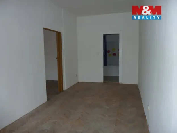 Pronájem bytu 1+1, Hronov, Husova, 63 m2