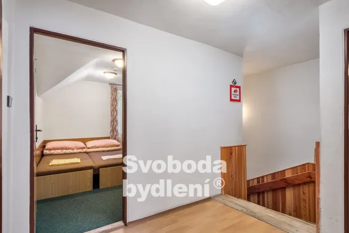 Prodej rodinného domu, Česká Metuje - Skalka, 386 m2