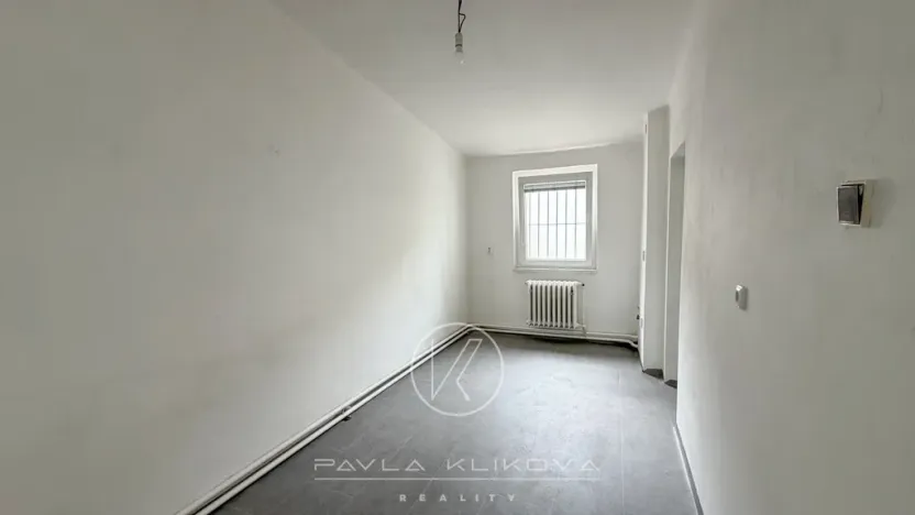 Pronájem obchodního prostoru, Plzeň, Sušická, 62 m2