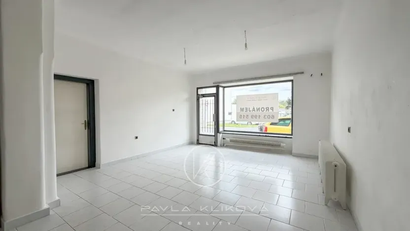 Pronájem obchodního prostoru, Plzeň, Sušická, 62 m2