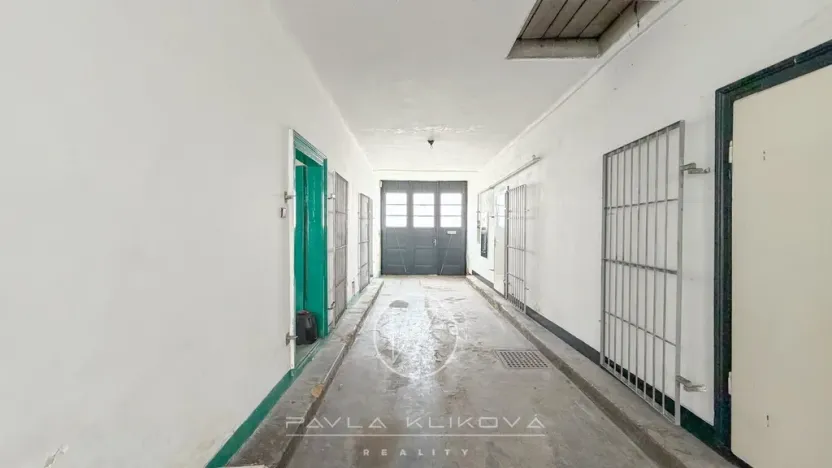 Pronájem obchodního prostoru, Plzeň, Sušická, 62 m2
