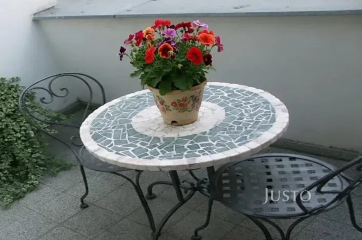 Pronájem bytu 3+1, Praha, Odborů, 96 m2