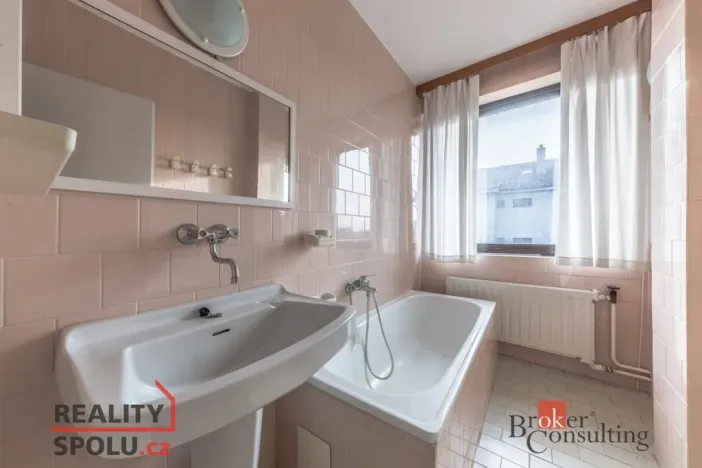 Prodej rodinného domu, Praha - Točná, K Hradišti, 210 m2