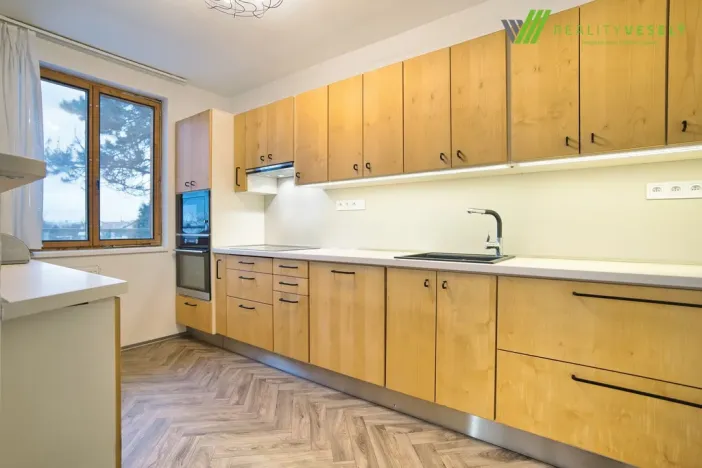 Prodej rodinného domu, Tvarožná Lhota, 156 m2