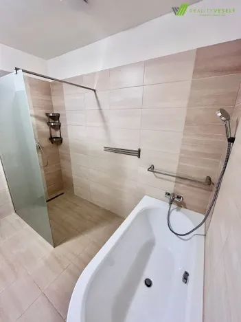 Prodej rodinného domu, Tvarožná Lhota, 156 m2