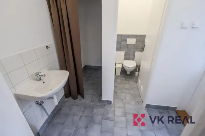 Pronájem obchodního prostoru, Praha - Břevnov, Bělohorská, 75 m2