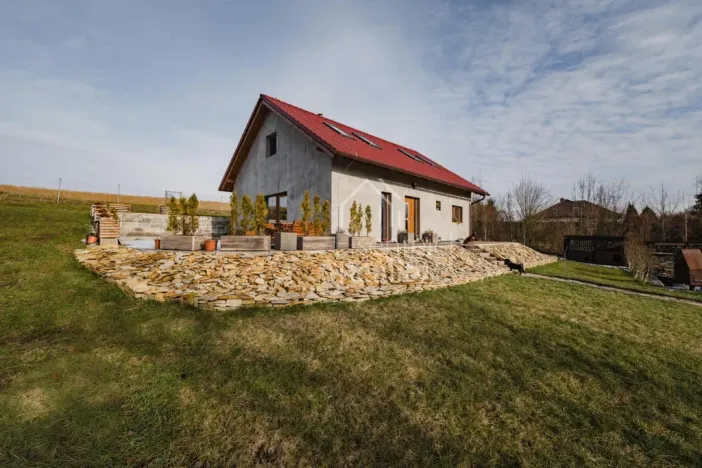 Prodej rodinného domu, Benátky, 145 m2