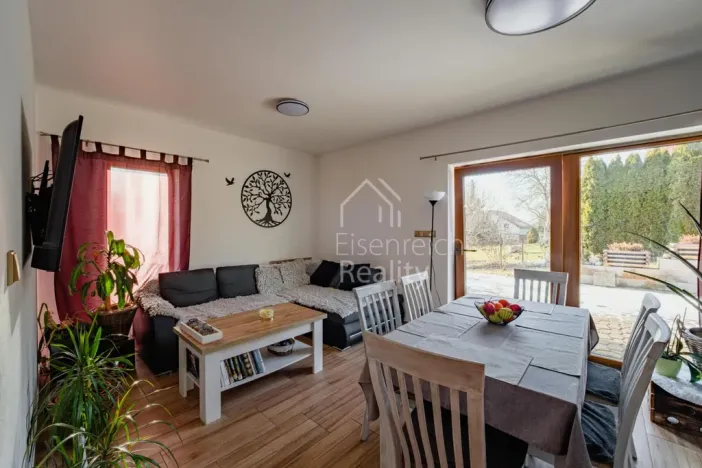 Prodej rodinného domu, Benátky, 145 m2