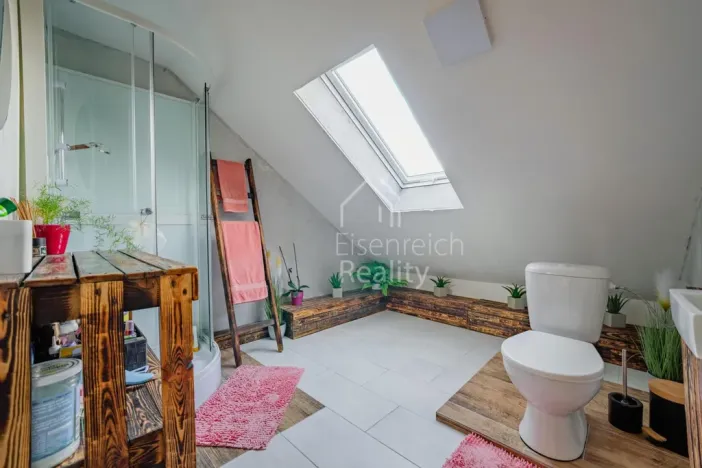 Prodej rodinného domu, Benátky, 145 m2