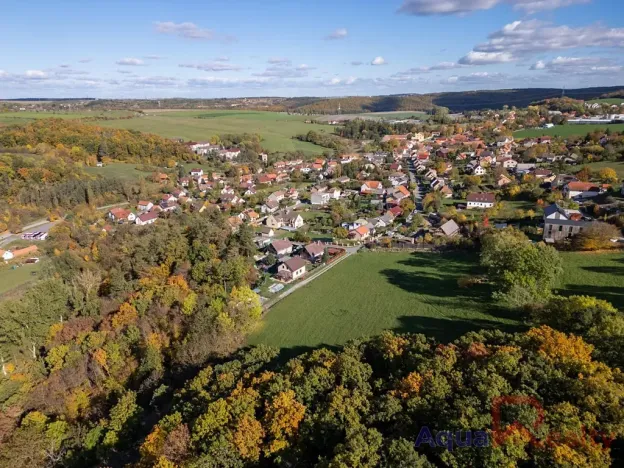 Prodej pozemku pro bydlení, Mořina, 16376 m2