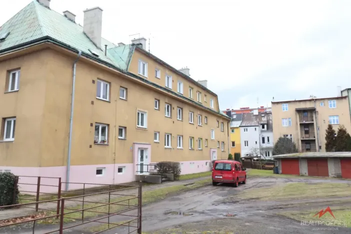 Pronájem bytu 3+1, Děčín - Děčín III-Staré Město, Oblouková, 57 m2