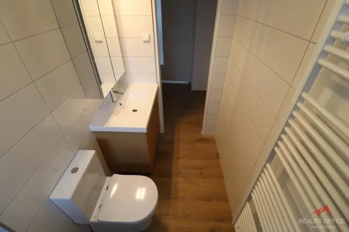 Pronájem bytu 3+1, Děčín - Děčín III-Staré Město, Oblouková, 57 m2