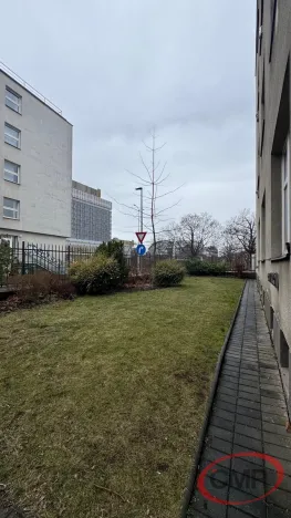 Pronájem bytu 2+1, Praha, náměstí Hrdinů, 60 m2