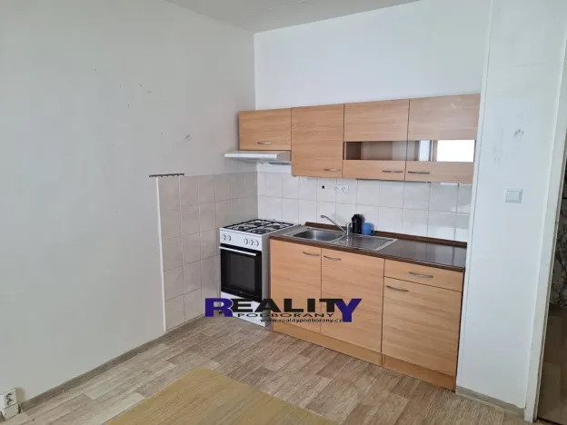 Pronájem bytu 1+1, Žatec, Stavbařů, 40 m2