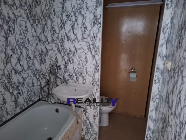 Pronájem bytu 1+1, Žatec, Stavbařů, 40 m2