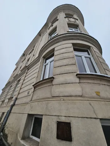 Pronájem bytu 1+1, Opava - Předměstí, třída Spojenců, 52 m2