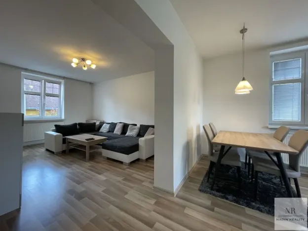 Prodej bytu 2+1, Nejdek, Švermova, 117 m2