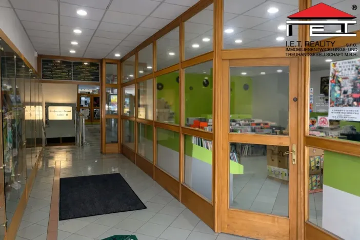 Pronájem obchodního prostoru, Brno, Josefská, 117 m2