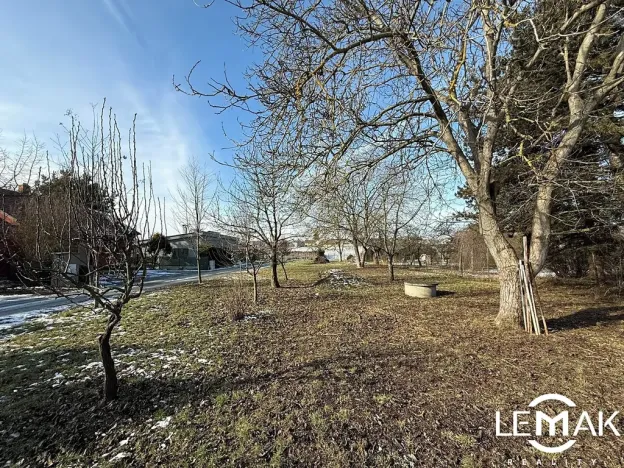 Prodej pozemku pro bydlení, Kožušany-Tážaly, 1105 m2