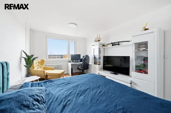 Prodej bytu 1+1, Hradec Králové - Nový Hradec Králové, třída Edvarda Beneše, 41 m2