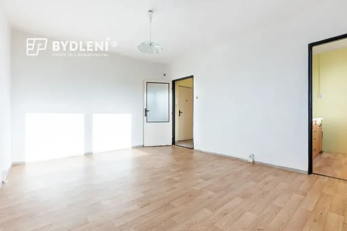 Prodej bytu 1+1, Hrob, Rybniční, 27 m2