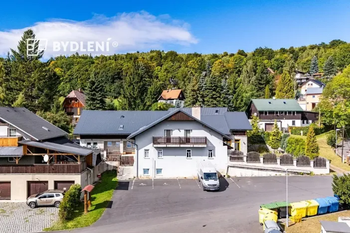 Prodej restaurace, Vysoká Pec, 1120 m2