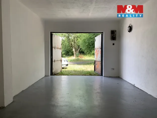 Pronájem garáže, Ostrava, Rozumova, 19 m2