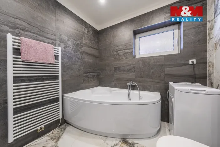 Prodej rodinného domu, Mukařov - Žernovka, K Památníku, 107 m2