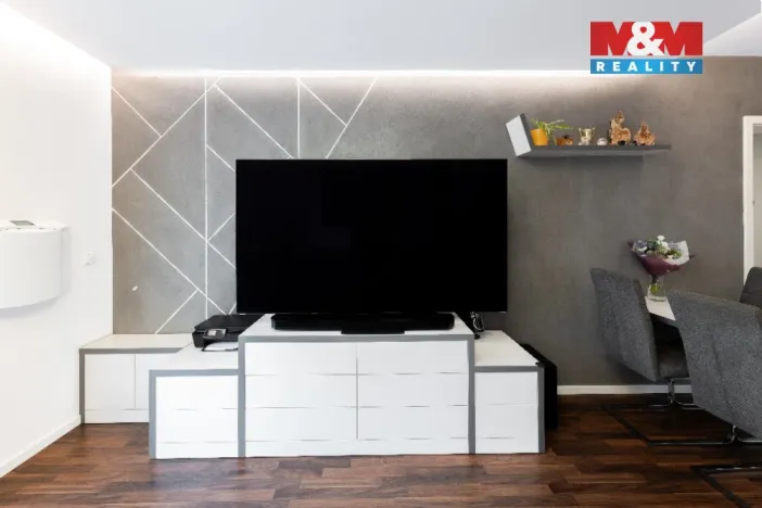 Prodej bytu 3+kk, Praha, Novovysočanská, 67 m2