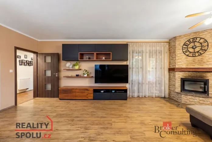 Prodej rodinného domu, Měšice, 155 m2