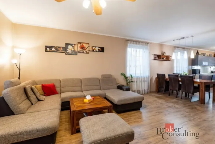 Prodej rodinného domu, Měšice, Na Blatech, 155 m2