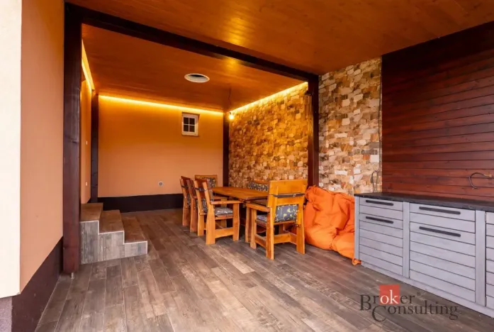 Prodej rodinného domu, Měšice, Na Blatech, 155 m2