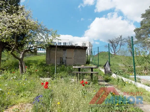 Prodej zahrady, Slaný, Husova, 485 m2