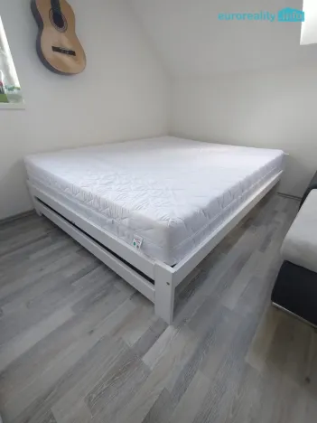 Pronájem bytu 1+kk, Hýskov, Kladenská, 35 m2