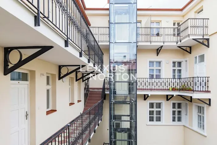 Pronájem bytu 4+kk, Praha - Nové Město, Na Poříčí, 144 m2